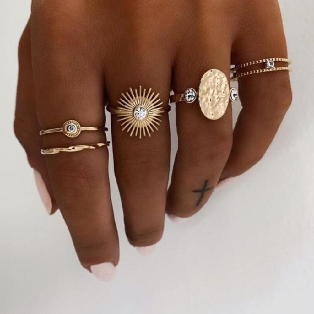 Boho Sun Signet 5 Rings Set
